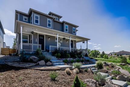 Cozy Townhome Retreat Near Downtown Castle Rock - Castle Rock, Colorado