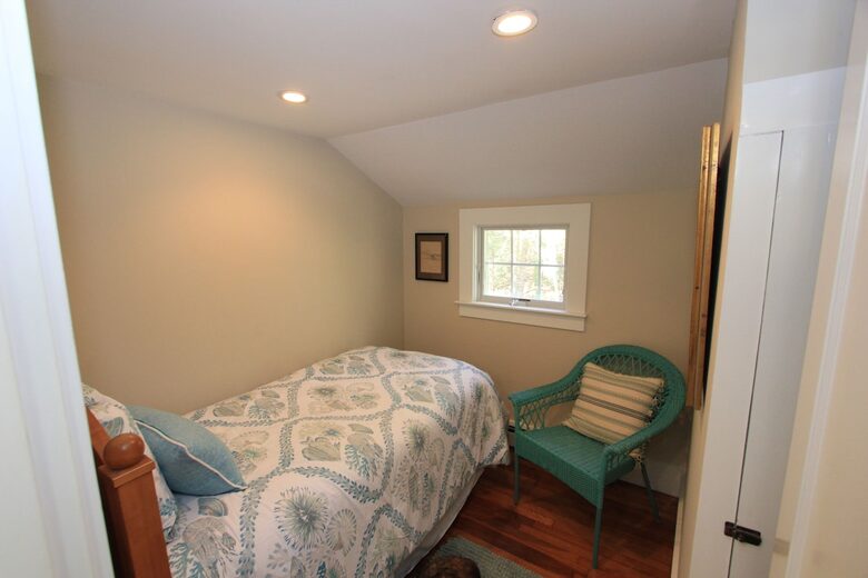 Charming Cape Cod Haven Near Private Beach - East Sandwich, Massachusetts