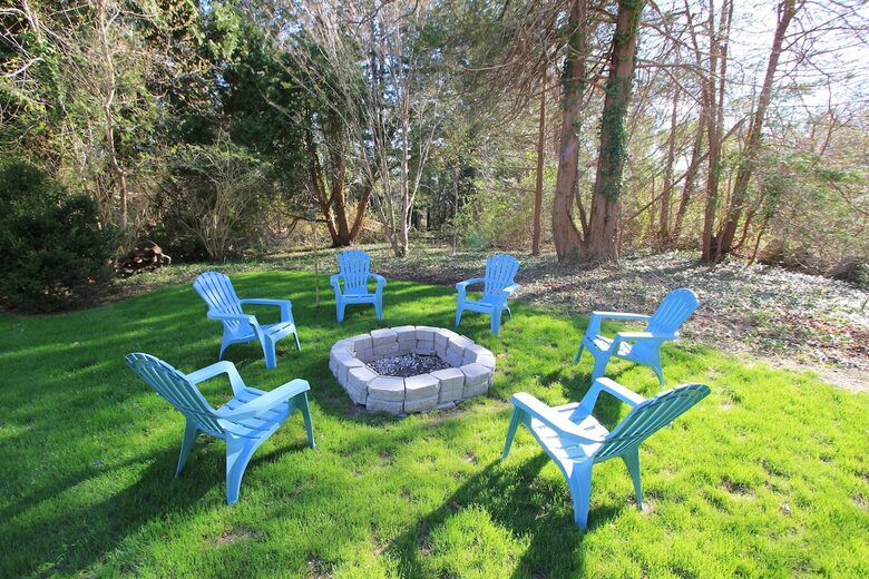 Charming Cape Cod Haven Near Private Beach - East Sandwich, Massachusetts