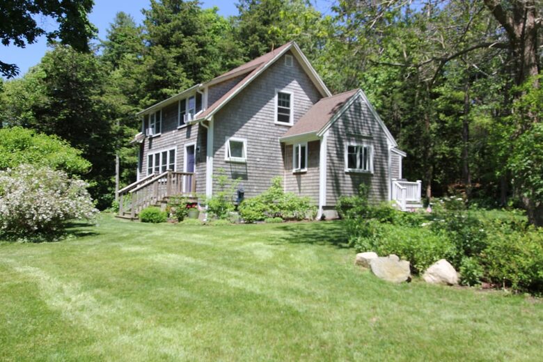 Charming Cape Cod Haven Near Private Beach - East Sandwich, Massachusetts