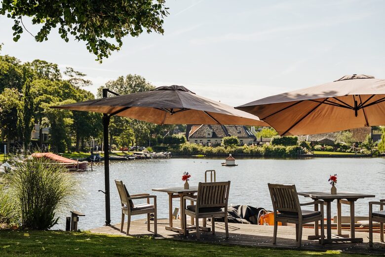 A Lakeside Sanctuary Near Amsterdam - Broek in Waterland, Netherlands
