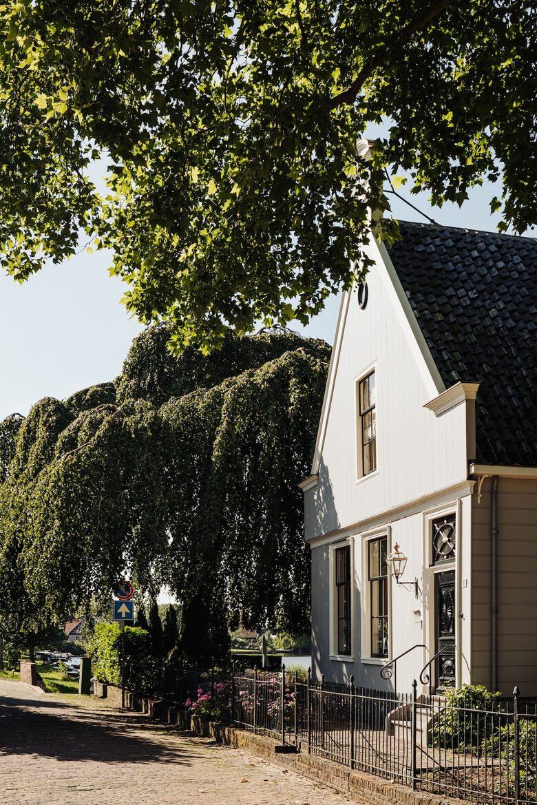 A Lakeside Sanctuary Near Amsterdam - Broek in Waterland, Netherlands