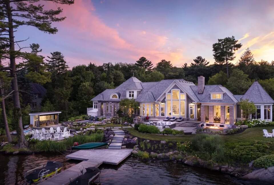 Muskoka Lakeside Grandeur | Private Helipad - Muskoka, Canada