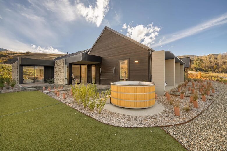 The Paddock - Queenstown, New Zealand