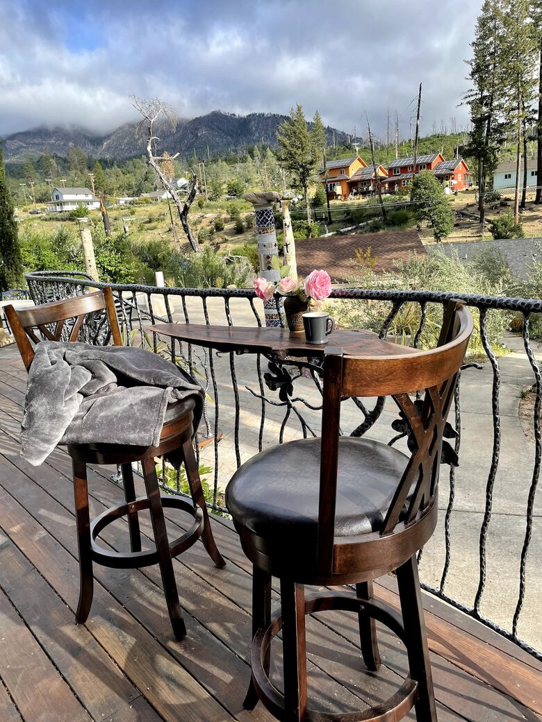 Creekside Haven in California Wine Country - Middletown, California