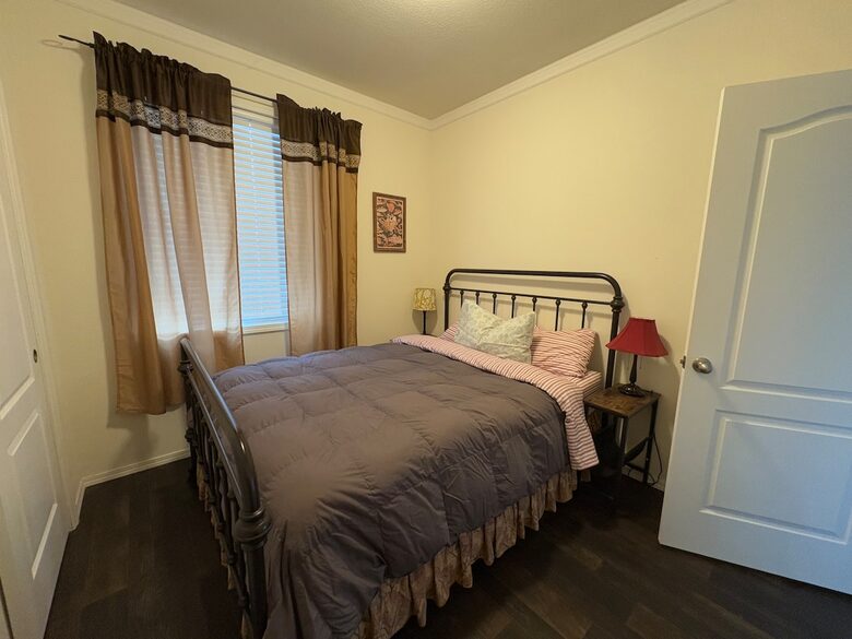 Creekside Haven in California Wine Country - Middletown, California