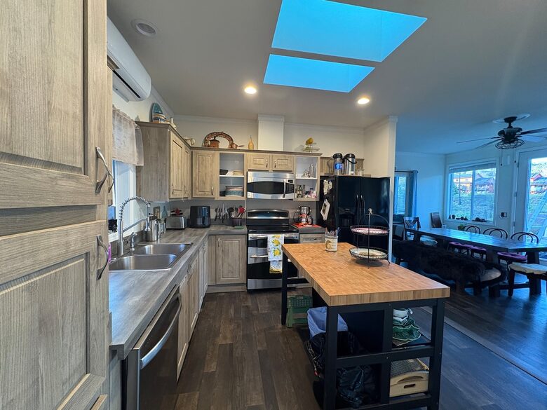 Creekside Haven in California Wine Country - Middletown, California