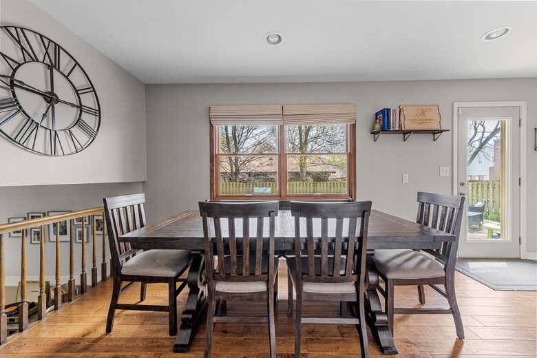 Charming Naperville Haven Near Downtown - Naperville, Illinois
