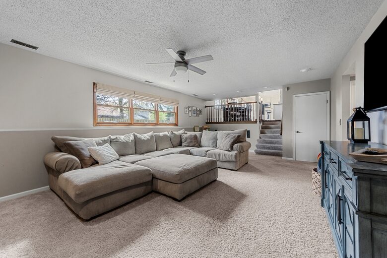 Charming Naperville Haven Near Downtown - Naperville, Illinois