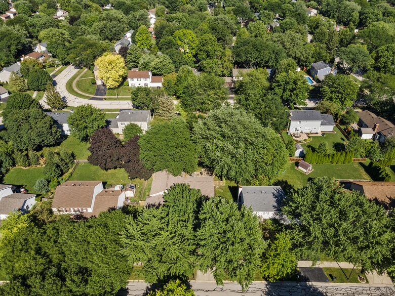 Charming Naperville Haven Near Downtown - Naperville, Illinois
