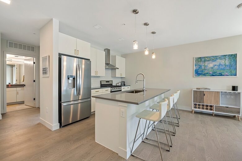 Bright Retreat with Rocky Mountain Backdrop - Denver, Colorado