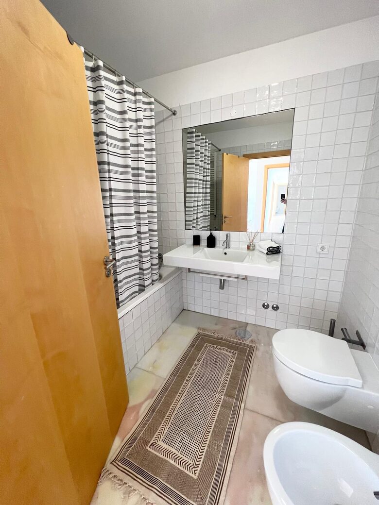 Private Villa on Portugal’s Silver Coast - Vau, Portugal
