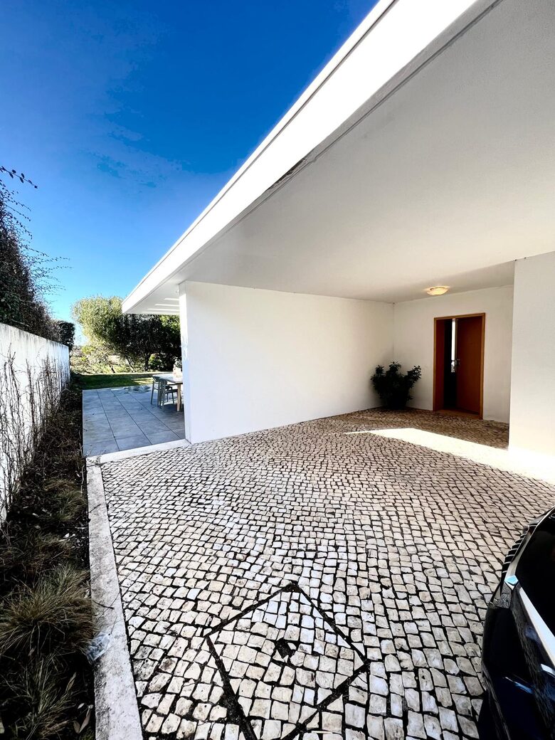 Private Villa on Portugal’s Silver Coast - Vau, Portugal