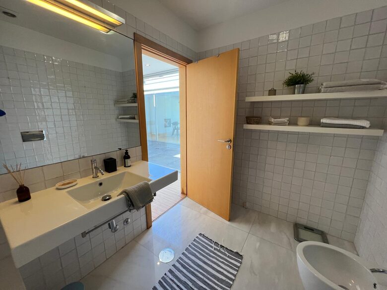 Private Villa on Portugal’s Silver Coast - Vau, Portugal