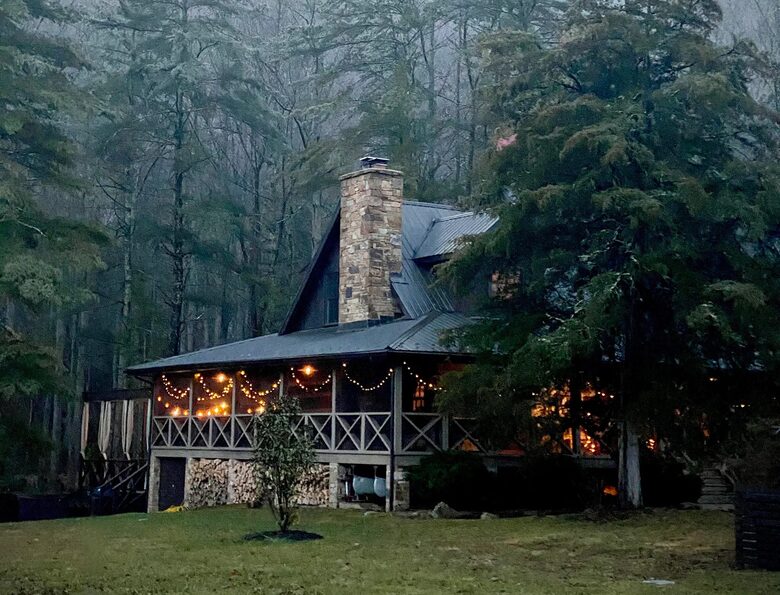 Mountainaire: A Designer’s Escape at the Foot of Ice Mountain - Slanesville, West Virginia