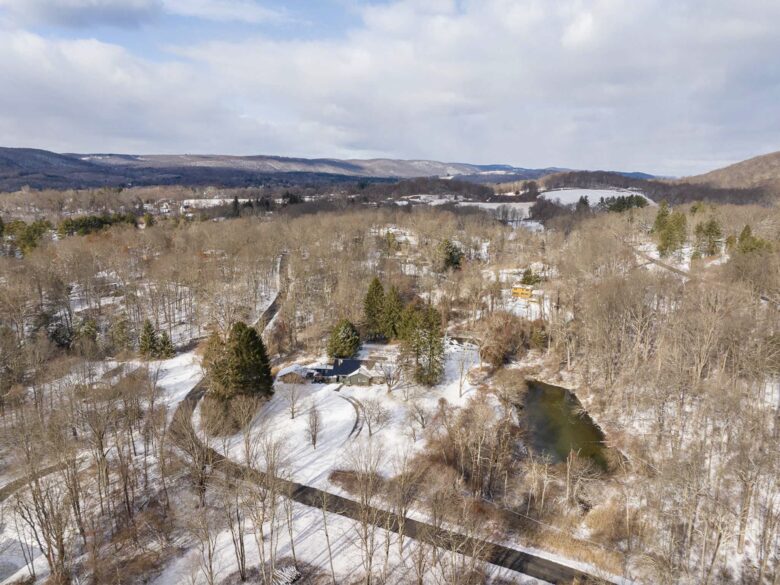 Charming Mid-century renovation in the Hudson Valley - Pawling, New York