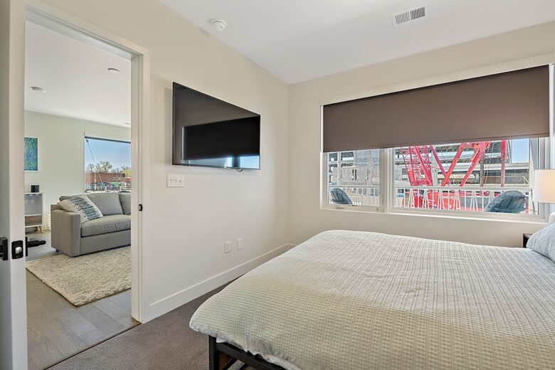 Bright Retreat with Rocky Mountain Backdrop - Denver, Colorado