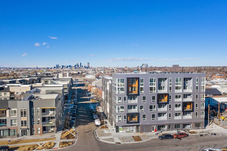 Bright Retreat with Rocky Mountain Backdrop - Denver, Colorado