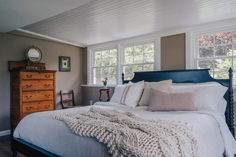 Historic Farm Stay with Forest Trails & Pasture Views - North Stonington, Connecticut
