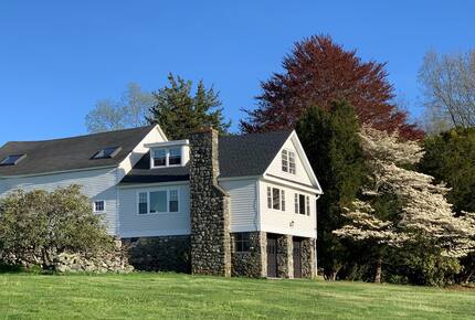 Historic Farm Stay with Forest Trails & Pasture Views - North Stonington, Connecticut