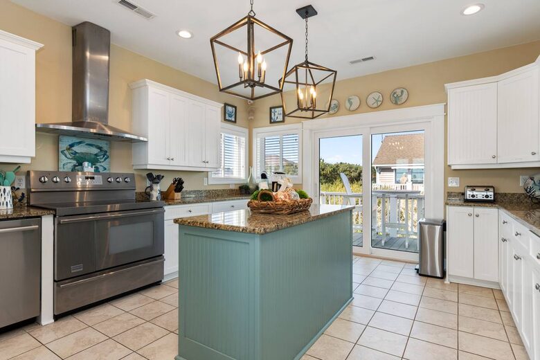 Coastal Elegance with Ocean Views & Private Pool Retreat - Emerald Isle, North Carolina