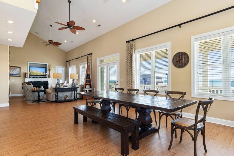 Coastal Elegance with Ocean Views & Private Pool Retreat - Emerald Isle, North Carolina