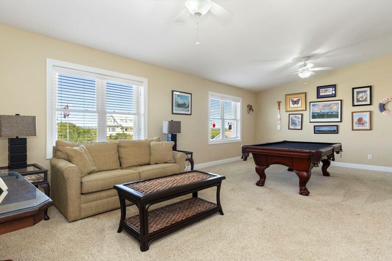 Coastal Elegance with Ocean Views & Private Pool Retreat - Emerald Isle, North Carolina