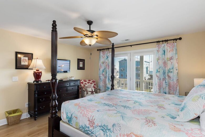 Coastal Elegance with Ocean Views & Private Pool Retreat - Emerald Isle, North Carolina
