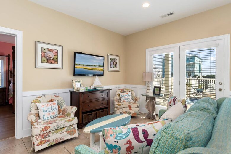 Coastal Elegance with Ocean Views & Private Pool Retreat - Emerald Isle, North Carolina