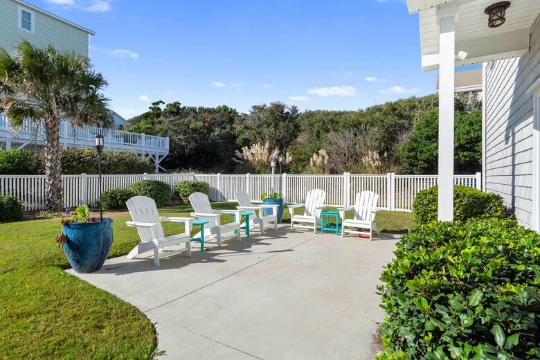 Coastal Elegance with Ocean Views & Private Pool Retreat - Emerald Isle, North Carolina