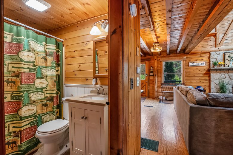 Smith's Point Retreat on Lake Winnipesaukee with Indoor Pool - Alton Bay, New Hampshire