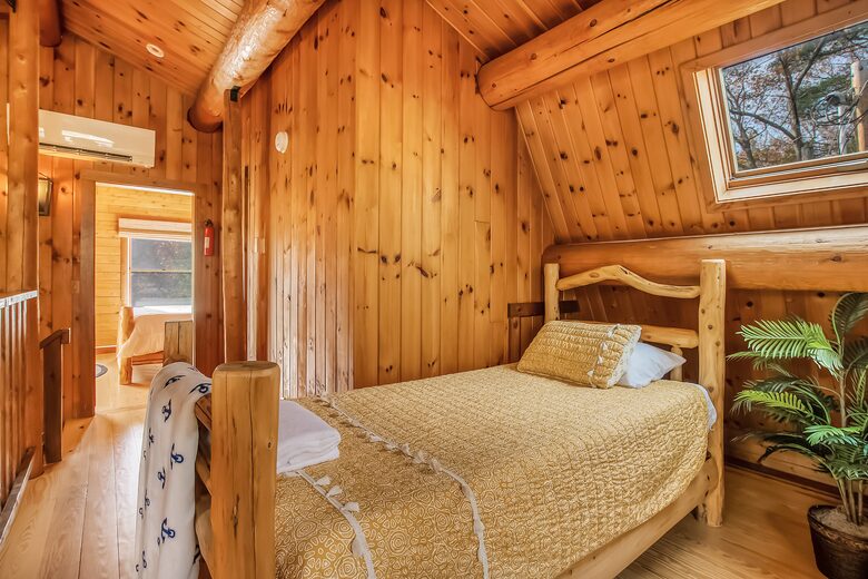 Smith's Point Retreat on Lake Winnipesaukee with Indoor Pool - Alton Bay, New Hampshire