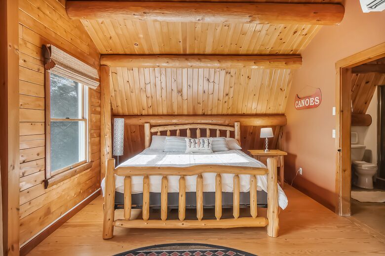 Smith's Point Retreat on Lake Winnipesaukee with Indoor Pool - Alton Bay, New Hampshire