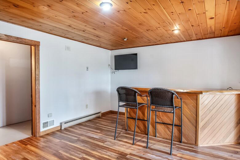 Smith's Point Retreat on Lake Winnipesaukee with Indoor Pool - Alton Bay, New Hampshire