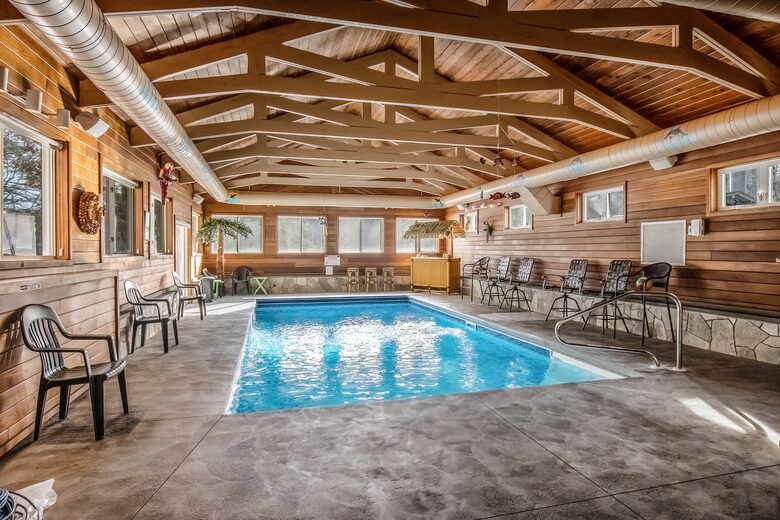 Smith's Point Retreat on Lake Winnipesaukee with Indoor Pool - Alton Bay, New Hampshire