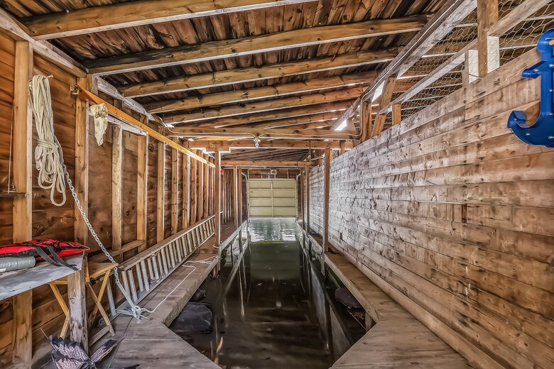 Smith's Point Retreat on Lake Winnipesaukee with Indoor Pool - Alton Bay, New Hampshire