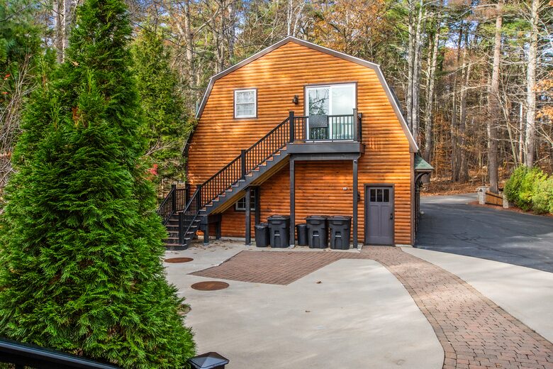 Smith's Point Retreat on Lake Winnipesaukee with Indoor Pool - Alton Bay, New Hampshire
