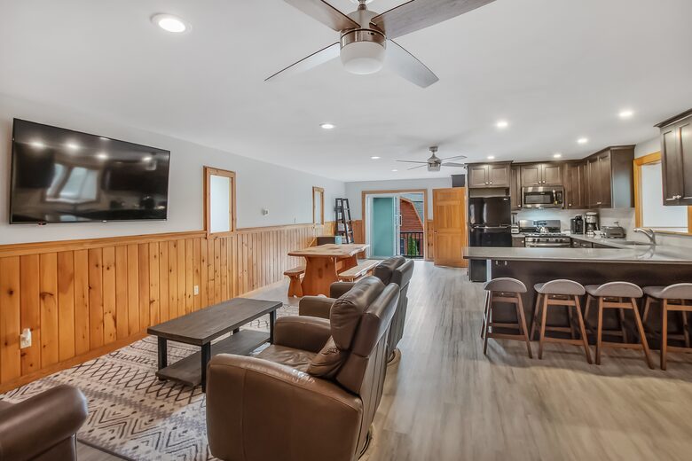 Smith's Point Retreat on Lake Winnipesaukee with Indoor Pool - Alton Bay, New Hampshire