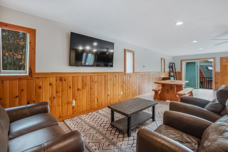 Smith's Point Retreat on Lake Winnipesaukee with Indoor Pool - Alton Bay, New Hampshire