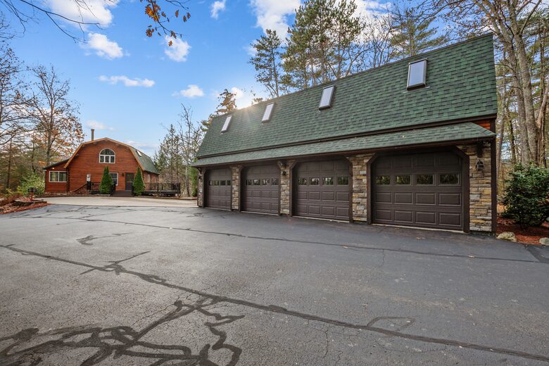 Smith's Point Retreat on Lake Winnipesaukee with Indoor Pool - Alton Bay, New Hampshire