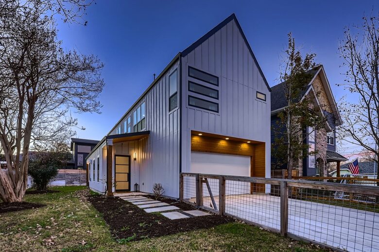 Ivory Farmhouse: Modern Comfort in Historic Georgetown - Georgetown, Texas