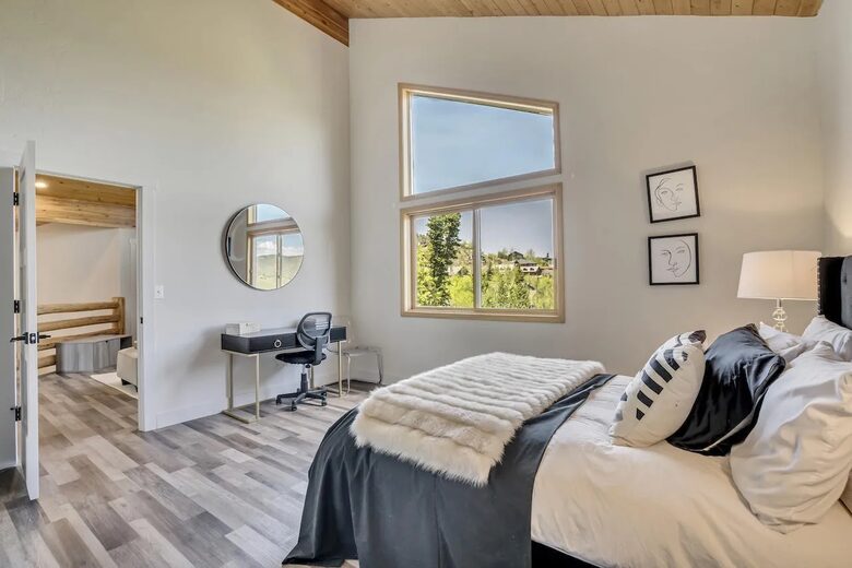 Modern Mountain Elegance in Park City - Park City, Utah