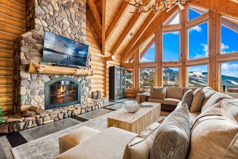 Heavenly Mountain Chalet | Ski-In Sophistication on Big Mountain - Whitefish, Montana