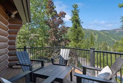 Heavenly Mountain Chalet | Ski-In Sophistication on Big Mountain - Whitefish, Montana