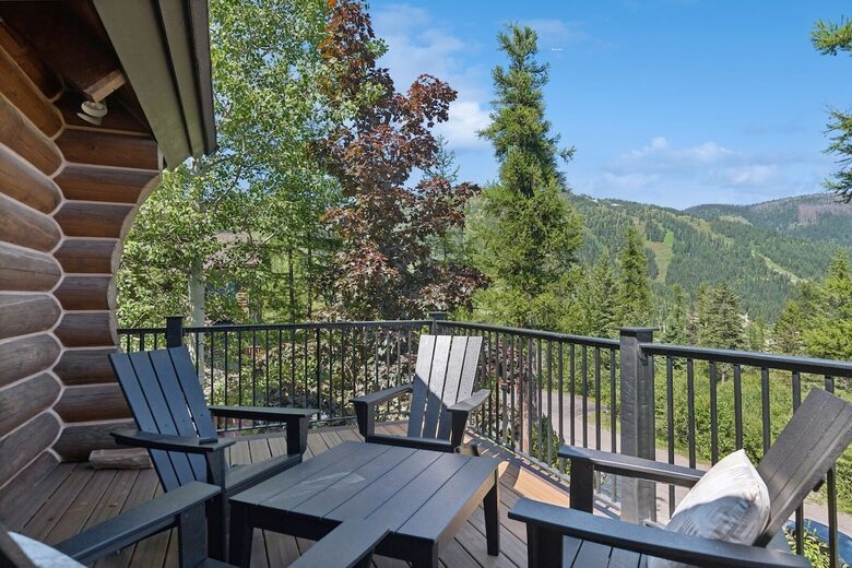 Heavenly Mountain Chalet | Ski-In Sophistication on Big Mountain - Whitefish, Montana