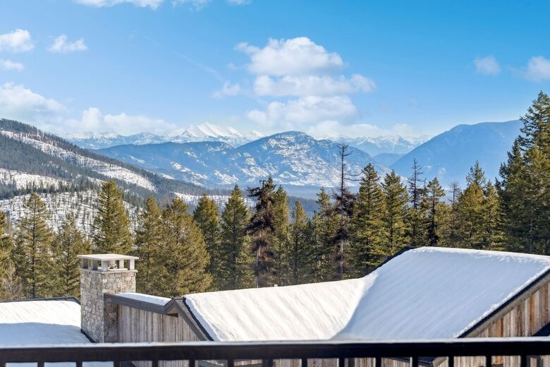 Heavenly Mountain Chalet | Ski-In Sophistication on Big Mountain - Whitefish, Montana