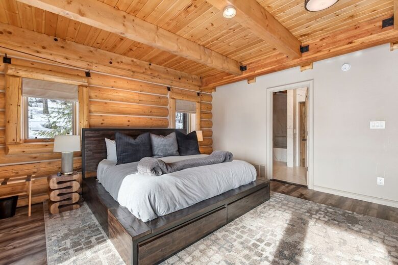 Heavenly Mountain Chalet | Ski-In Sophistication on Big Mountain - Whitefish, Montana
