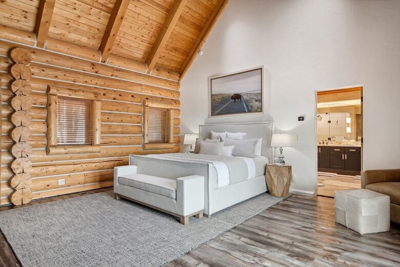 Heavenly Mountain Chalet | Ski-In Sophistication on Big Mountain - Whitefish, Montana
