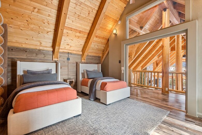 Heavenly Mountain Chalet | Ski-In Sophistication on Big Mountain - Whitefish, Montana