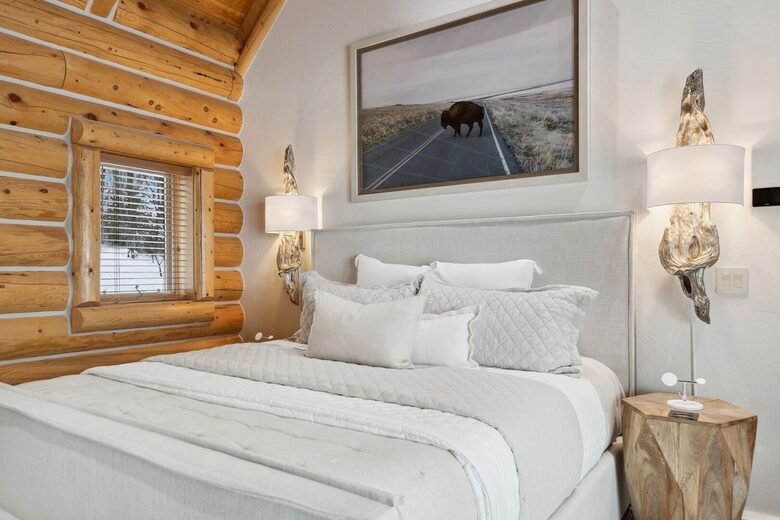 Heavenly Mountain Chalet | Ski-In Sophistication on Big Mountain - Whitefish, Montana